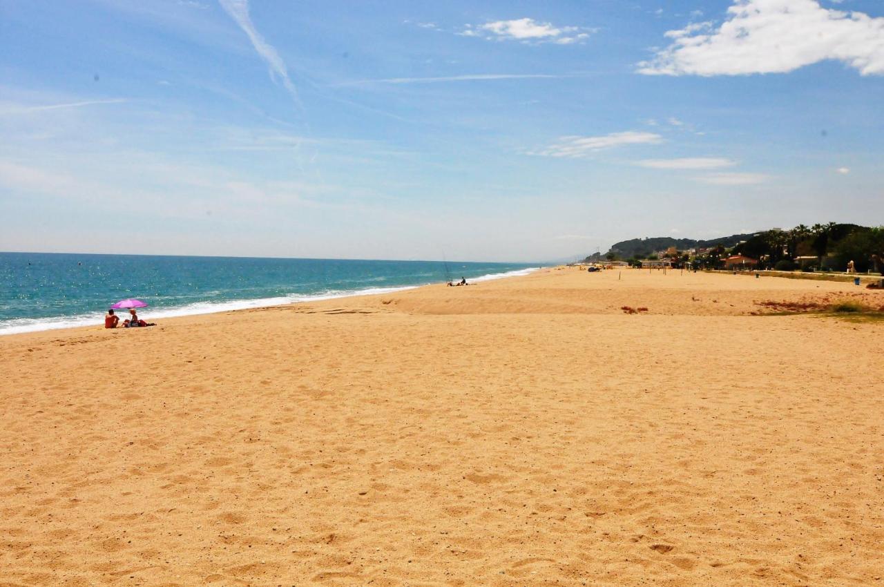 Homeholidaysrentals Nice - Costa Barcelona Malgrat de Mar Bagian luar foto