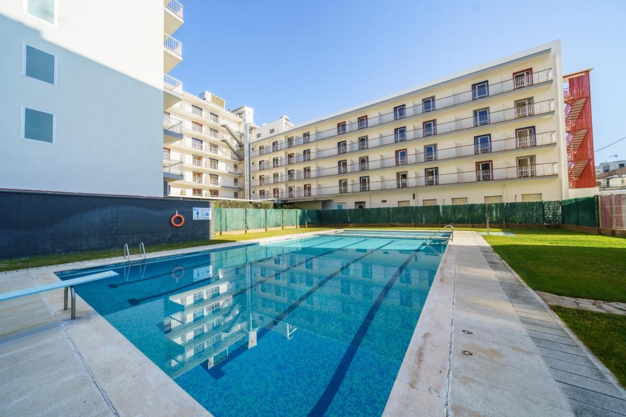Homeholidaysrentals Nice - Costa Barcelona Malgrat de Mar Bagian luar foto