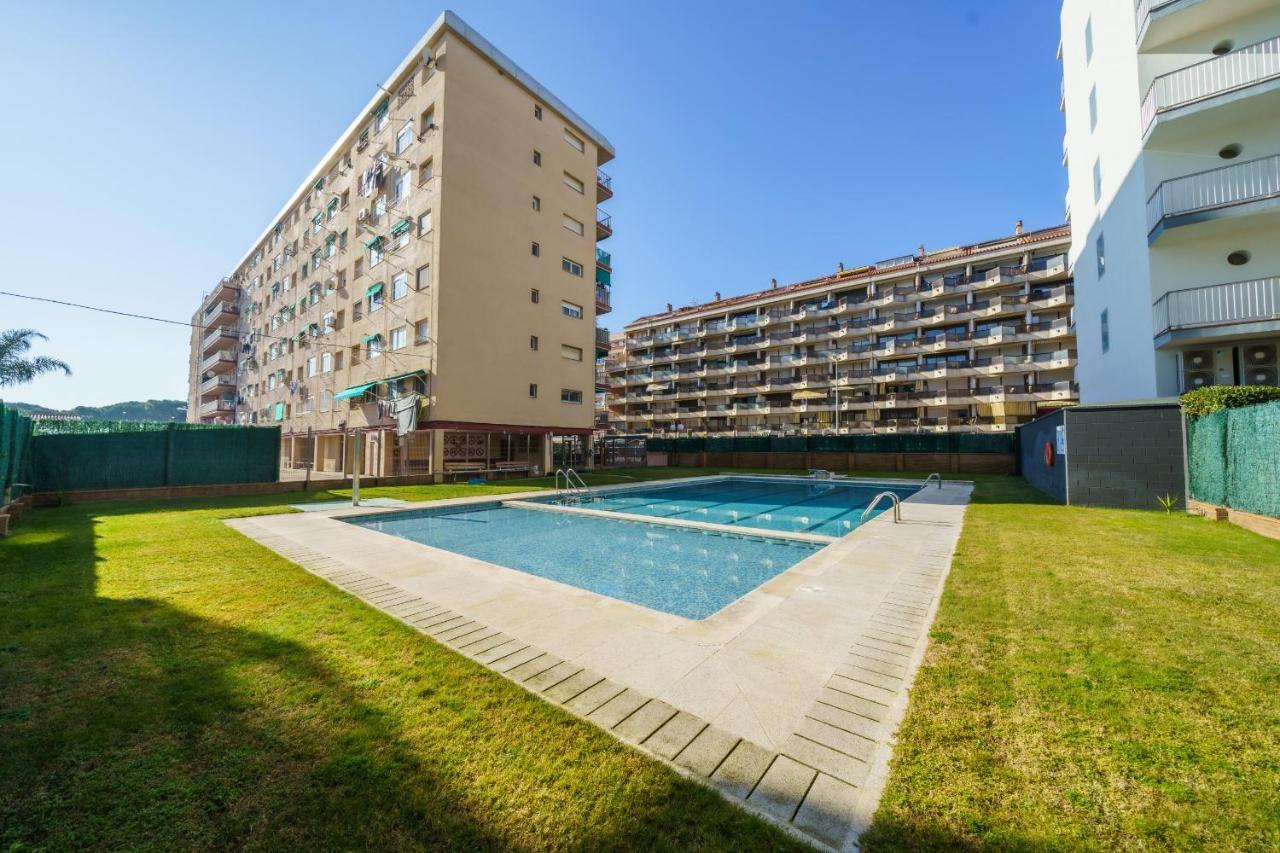 Homeholidaysrentals Nice - Costa Barcelona Malgrat de Mar Bagian luar foto